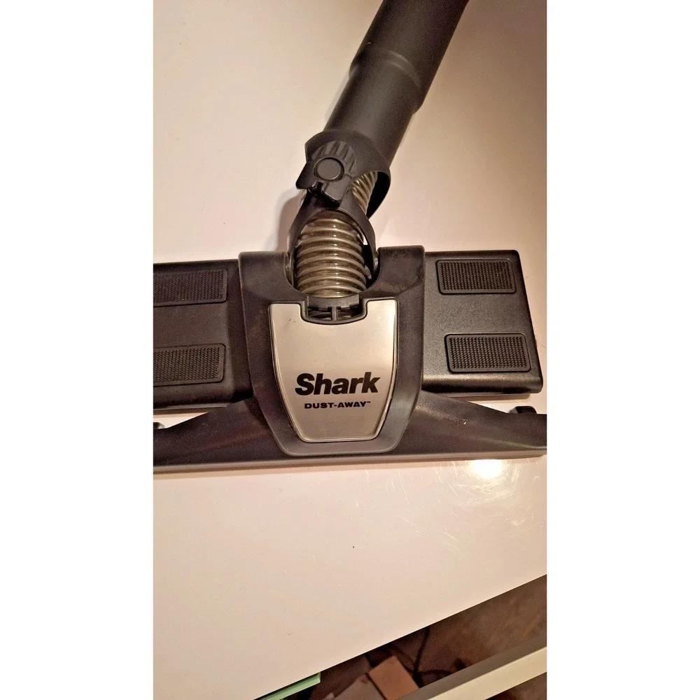 Shark NV650 Rotator Powered Lift-Away Dust-Away Hard Floor Attachment Head